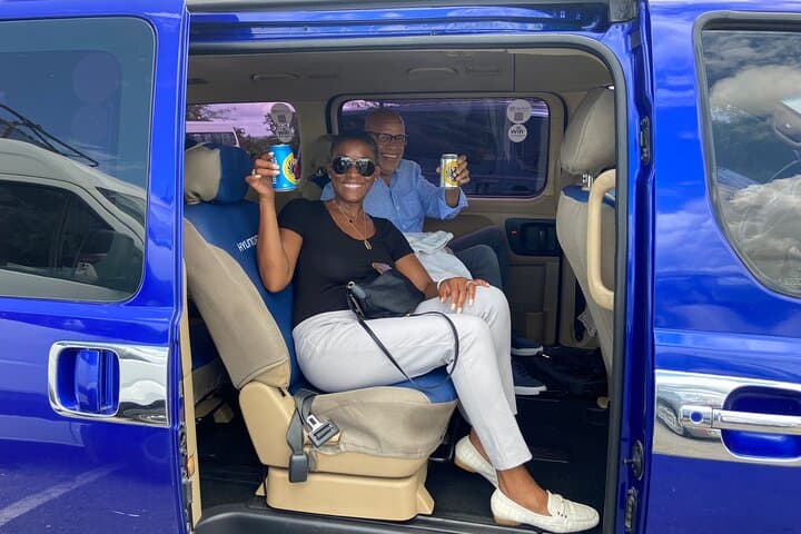 Private Shuttle from Liberia airport to Tamarindo Flamingo and Conchal