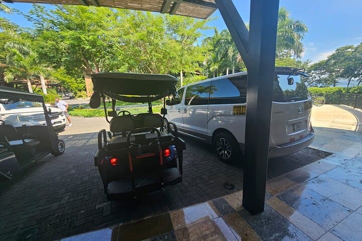 Private Transfer From Liberia Airport To Tamarindo