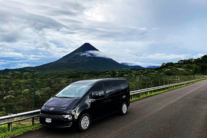 Private Transport JW Marriott to Arenal - Premium Service VIP